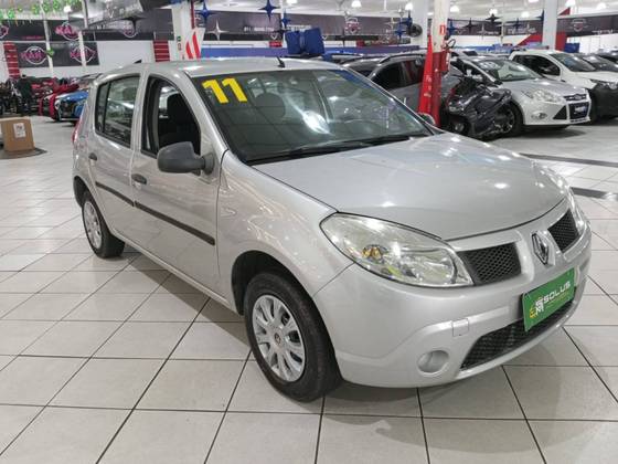 RENAULT SANDERO 1.0 AUTHENTIQUE 16V FLEX 4P MANUAL RENAULT SANDERO 1.0 AUTHENTIQUE 16V FLEX 4P MANUAL